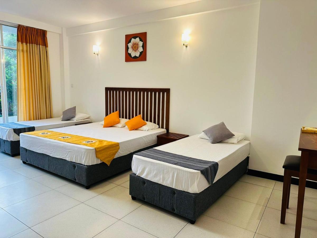 Kandy Hub Guest House Zewnętrze zdjęcie
