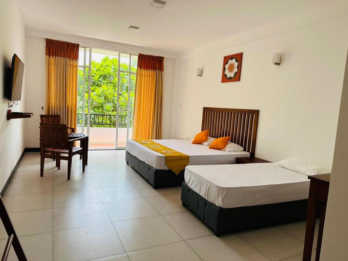 Kandy Hub Guest House Zewnętrze zdjęcie