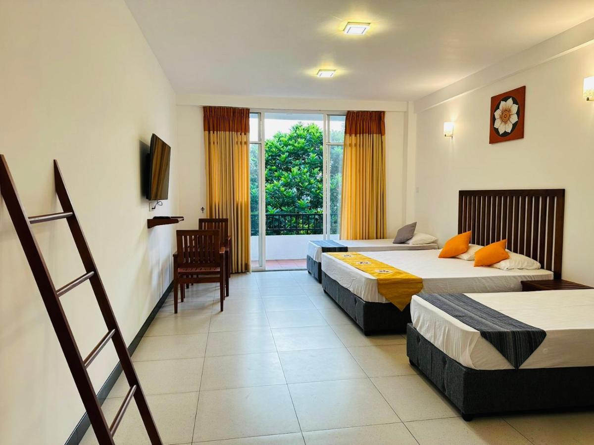 Kandy Hub Guest House Zewnętrze zdjęcie